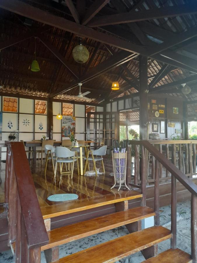 Darosa Del Mar Santa Monica (Siargao)